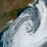 Ciclone provoca estragos no RS e deixa milhares sem energia