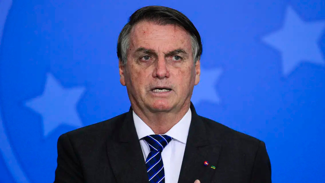 Moraes aponta “extorsão institucional” de Bolsonaro ao condicionar fim do tarifaço à anistia