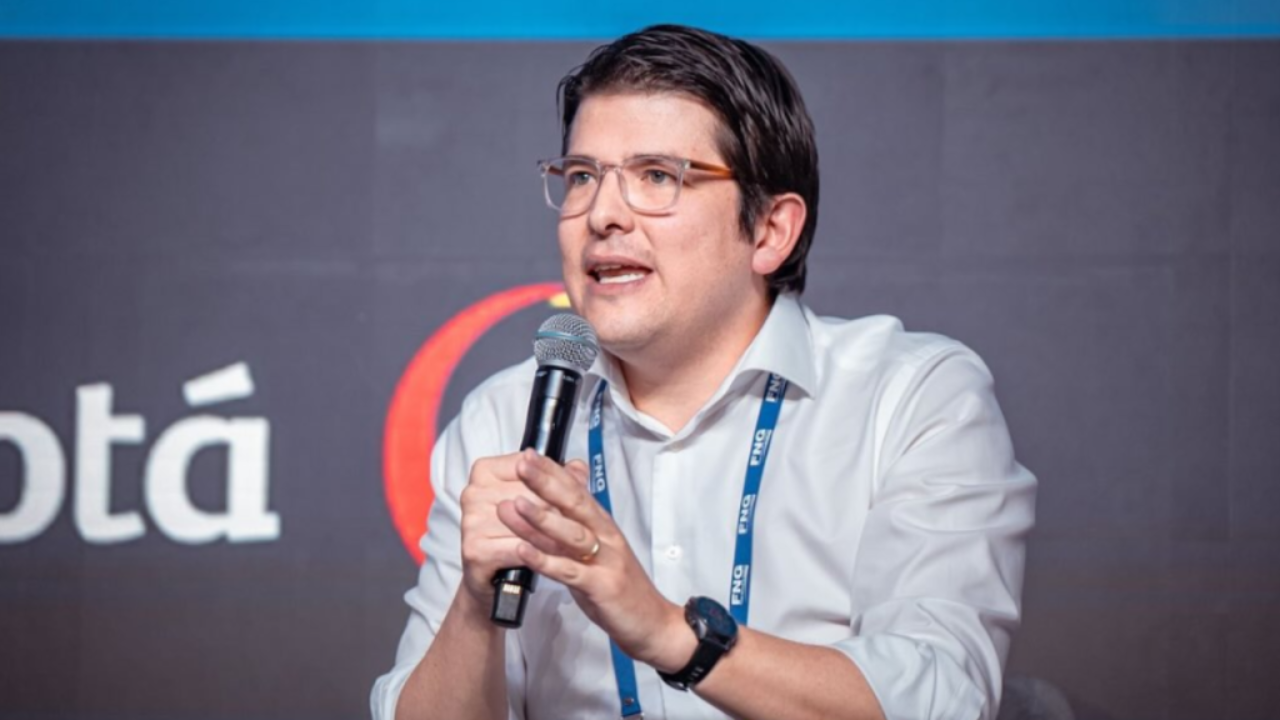 Miguel Uribe, pré-candidato à presidência da Colômbia é baleado