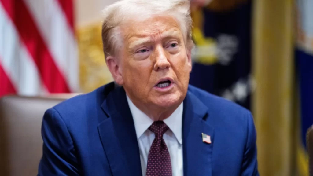 EUA aplicam tarifa de 50% ao Brasil em novo decreto de Trump