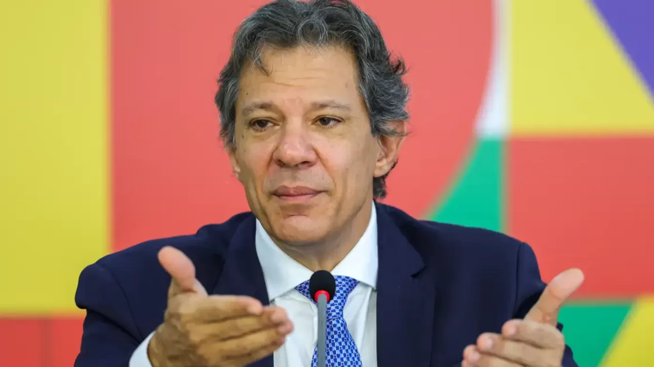 Haddad propõe minerais estratégicos em negociação com os EUA