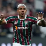 John Kennedy comemorando o gol