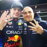 Max Verstappen com seu engenheiro