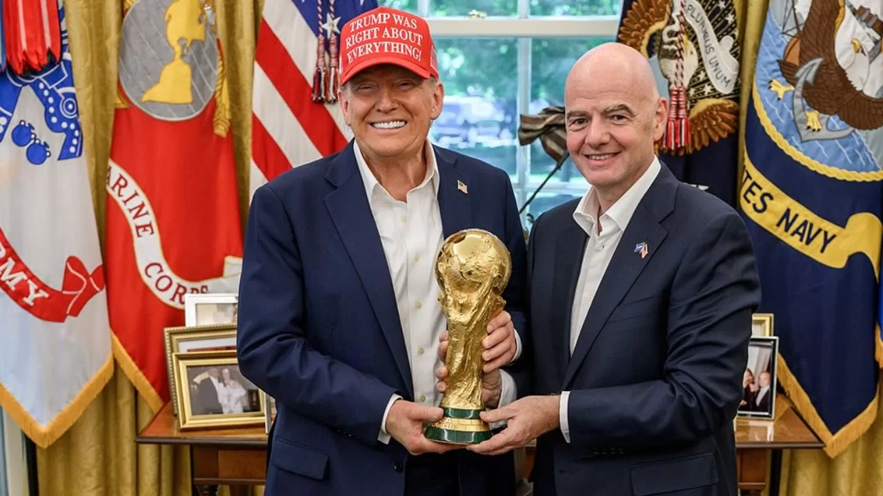 Donald Trump e Gianni Infantino