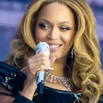 Beyoncé durante apresentação
