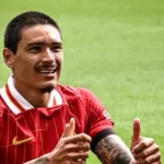 Darwin Núnez em campo.