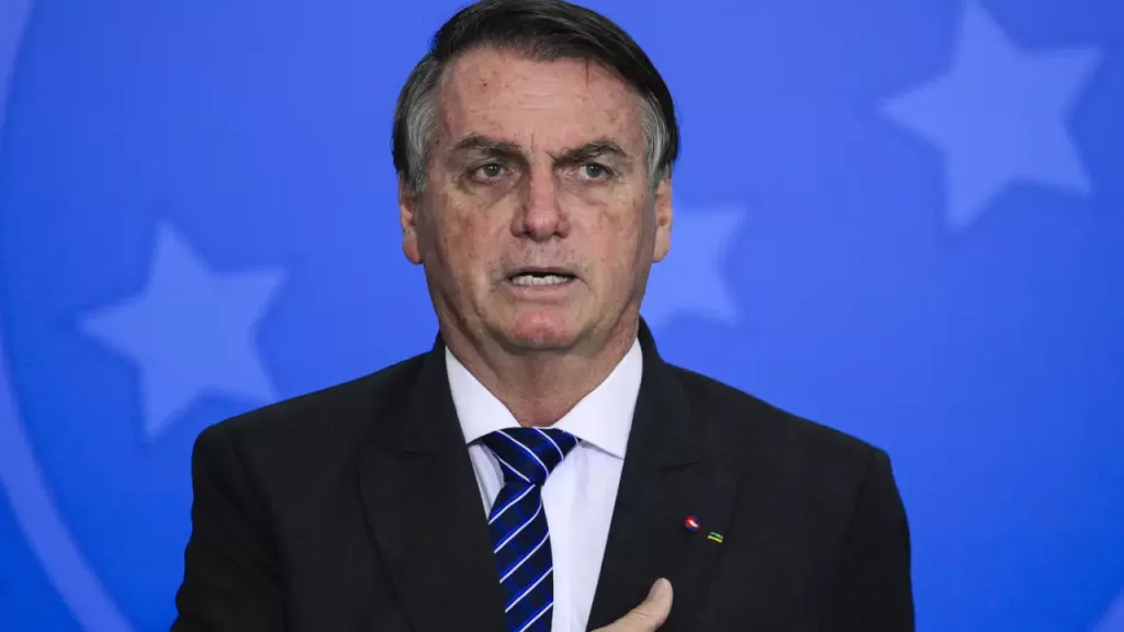 Bolsonaro condenado a 27 anos: defesa promete recorrer
