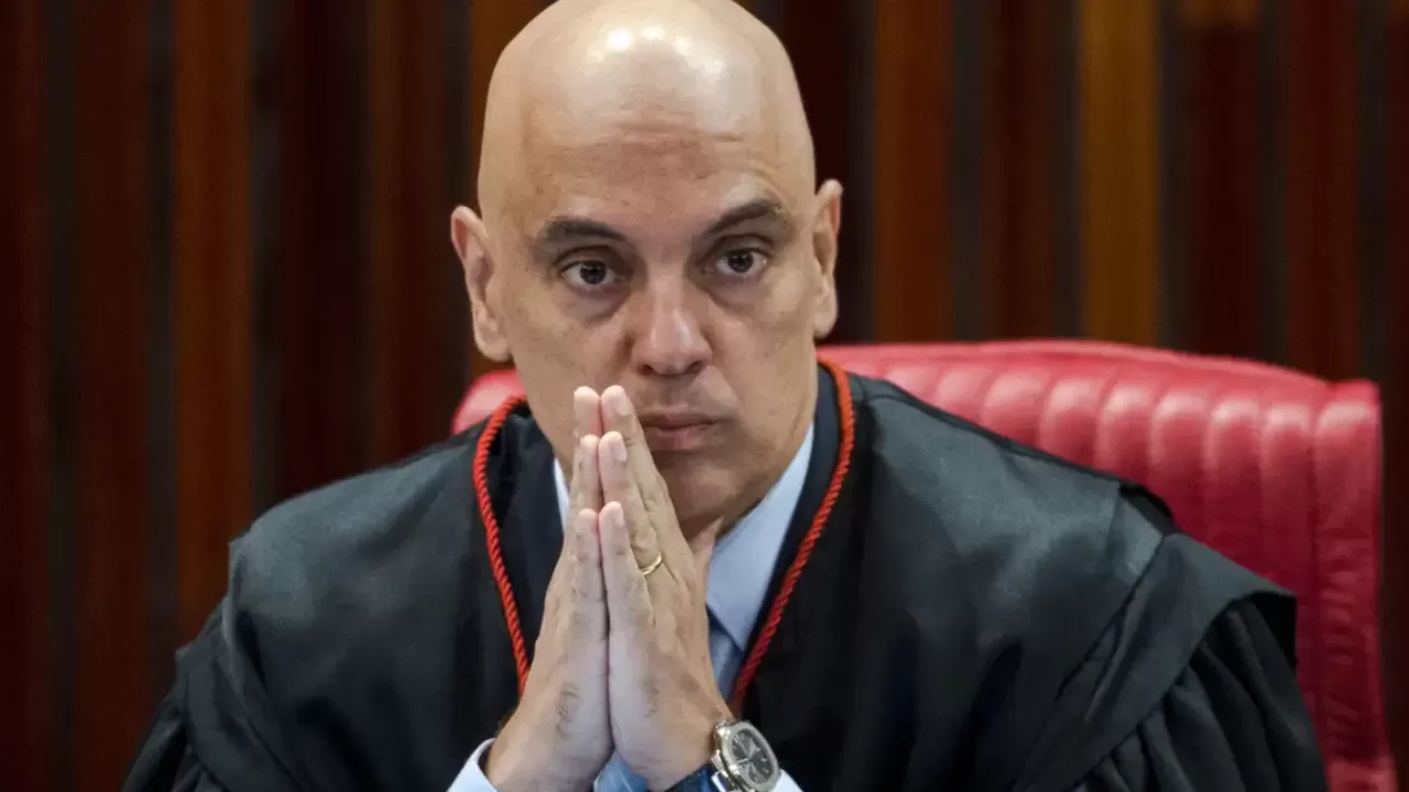 Moraes afirma não haver dúvida sobre tentativa de golpe liderada por Bolsonaro