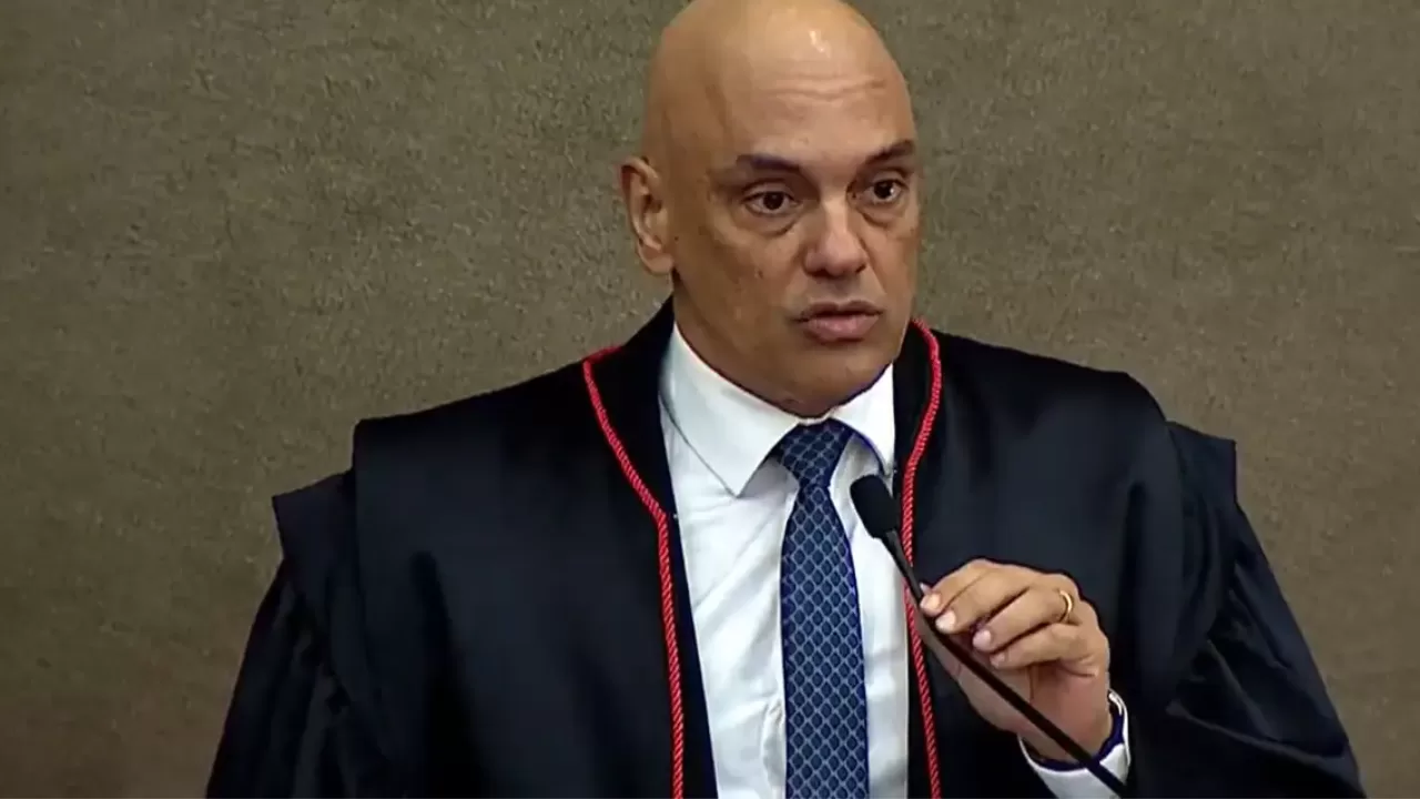 Moraes defende validade da delação de Mauro Cid e critica alegações da defesa