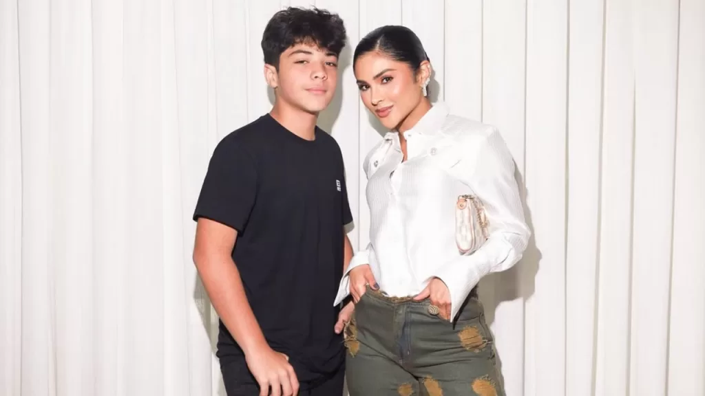 Mileide Mihaile e filho