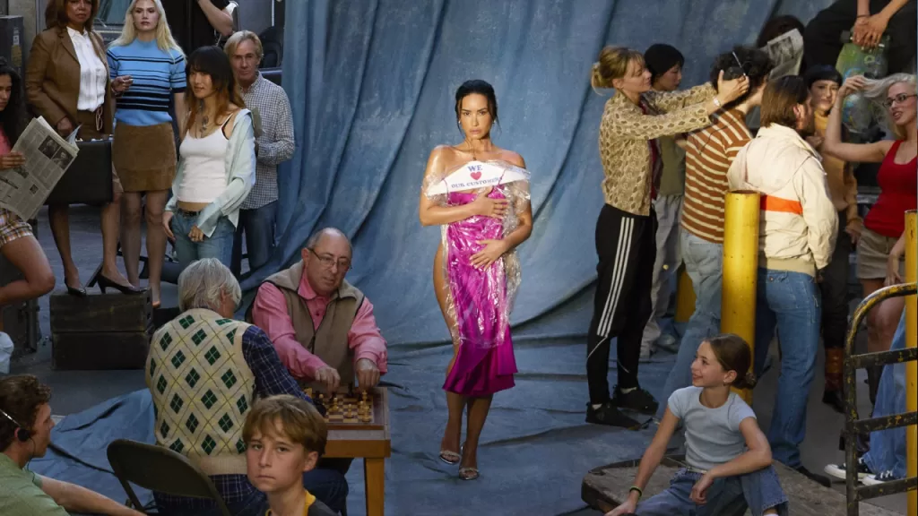 Demi Lovato em capa de novo álbum