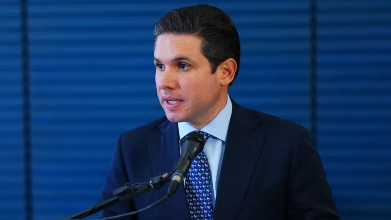 Projeto que pune falsificação de bebidas com rigor avança na Câmara