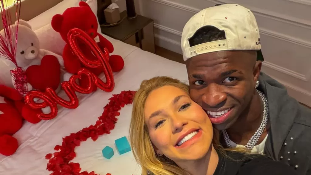 Virginia e Vini Jr. assumem relacionamento