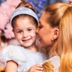 Floflô fez 3 aninhos com festa digna de uma princesa