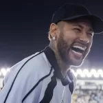 Neymar realiza treino físico no CT