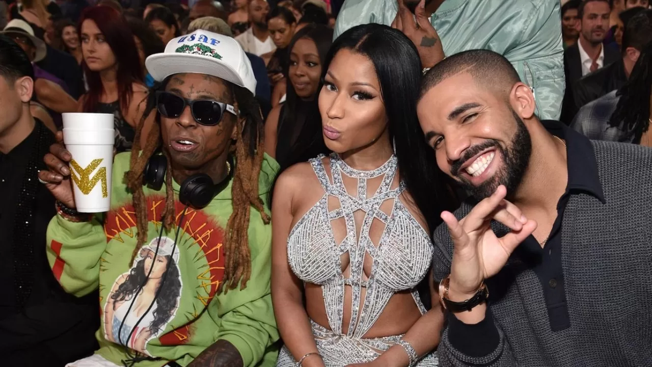 Cantores de Rap: Lil Wayne, Nicki Minaj e Drake respectivamente