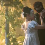 Casal principal de Bridgerton em poster promocional