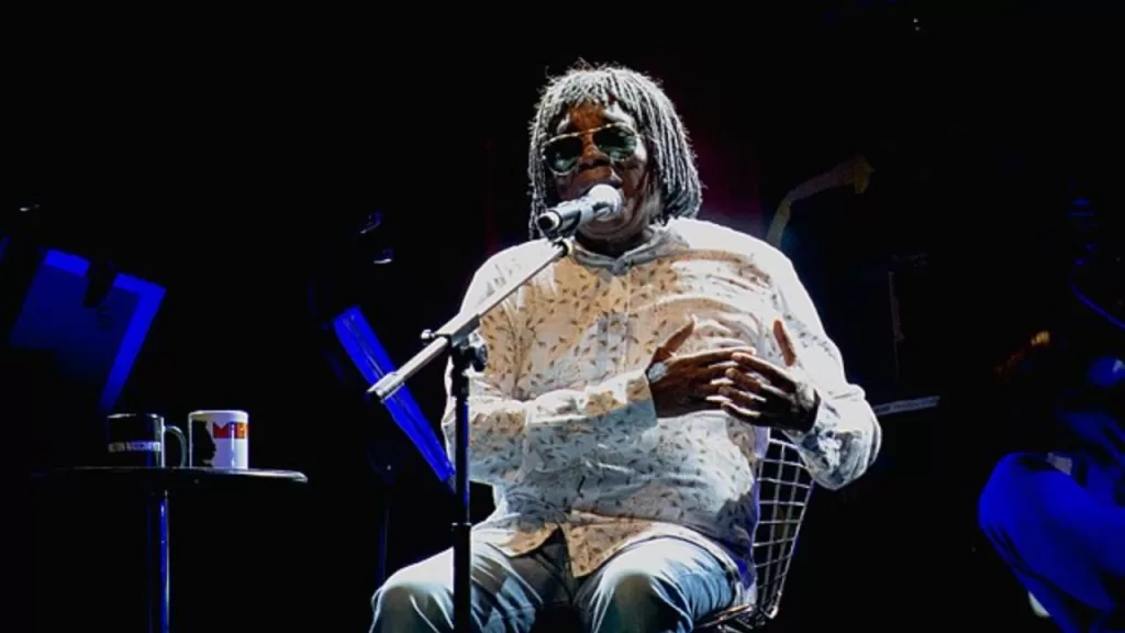 Milton Nascimento em apresentação ao vivo