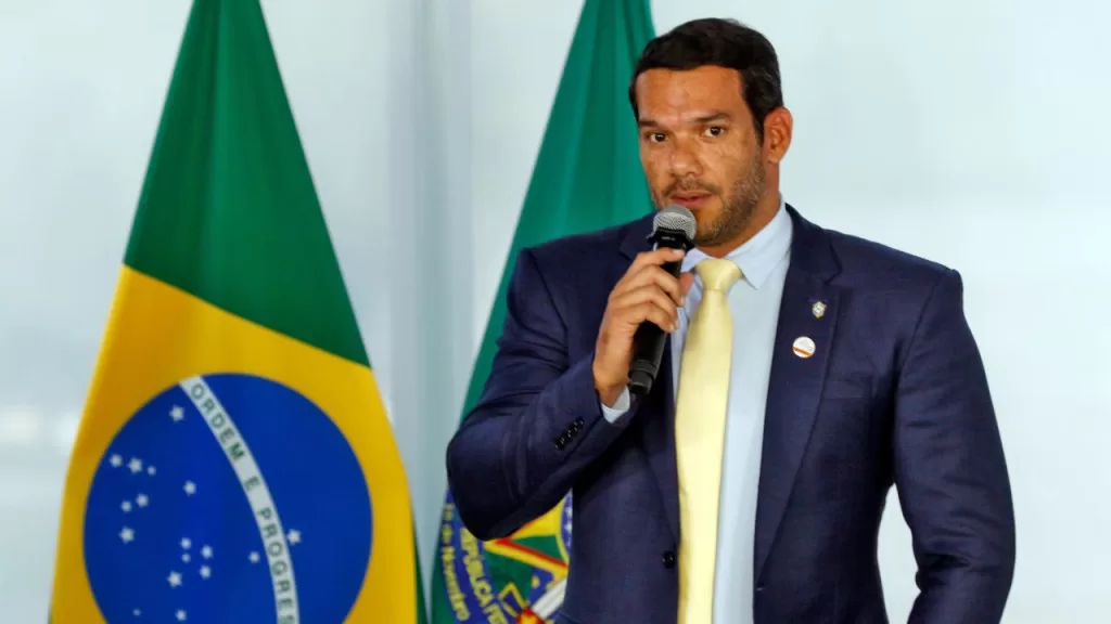 CBF prepara estrutura independente para garantir transparência e responsabilidade econômica nos clubes.