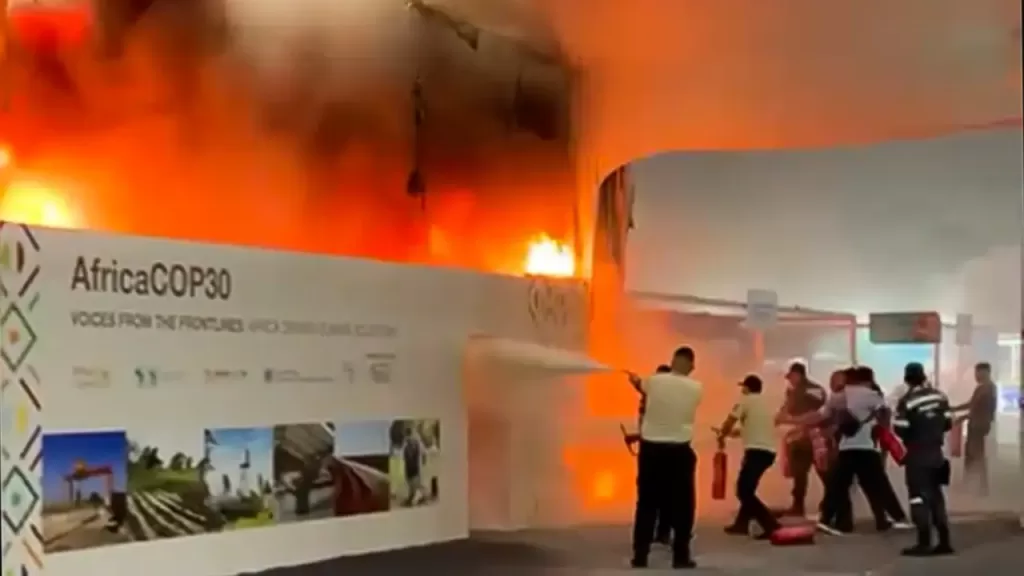 Incêndio na COP30: fogo interrompe negociações climáticas em Belém