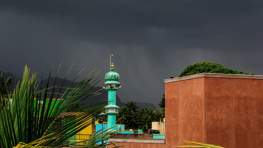 Ciclone extratropical atinge o Paraná
