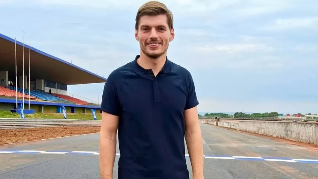 Holandês Max Verstappen