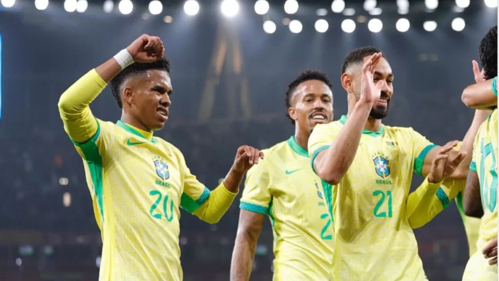 Brasil enfrenta Tunísia, terça-feira (18), em Lille, na França.