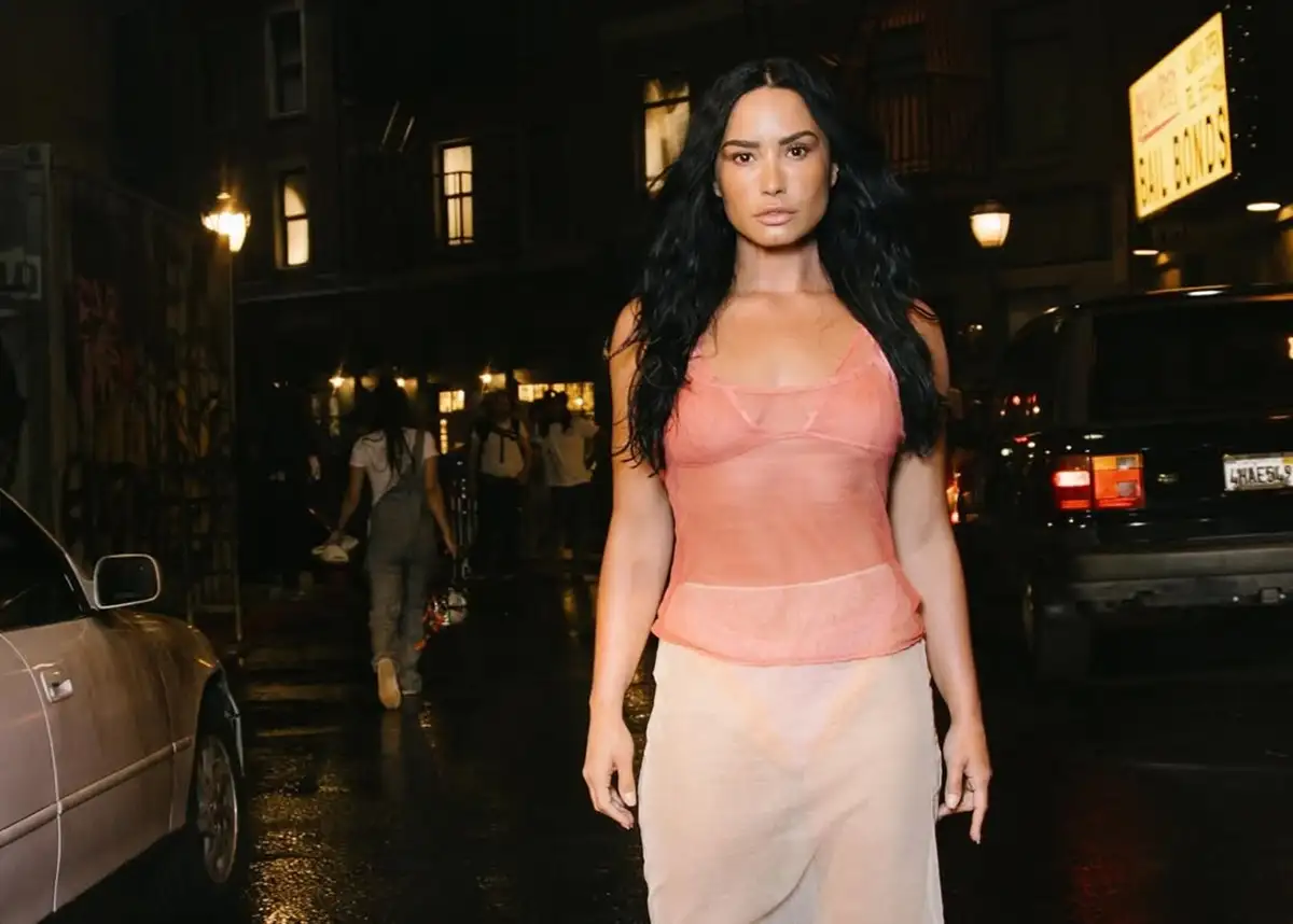 “It’s Not That Deep” cai da Billboard 200