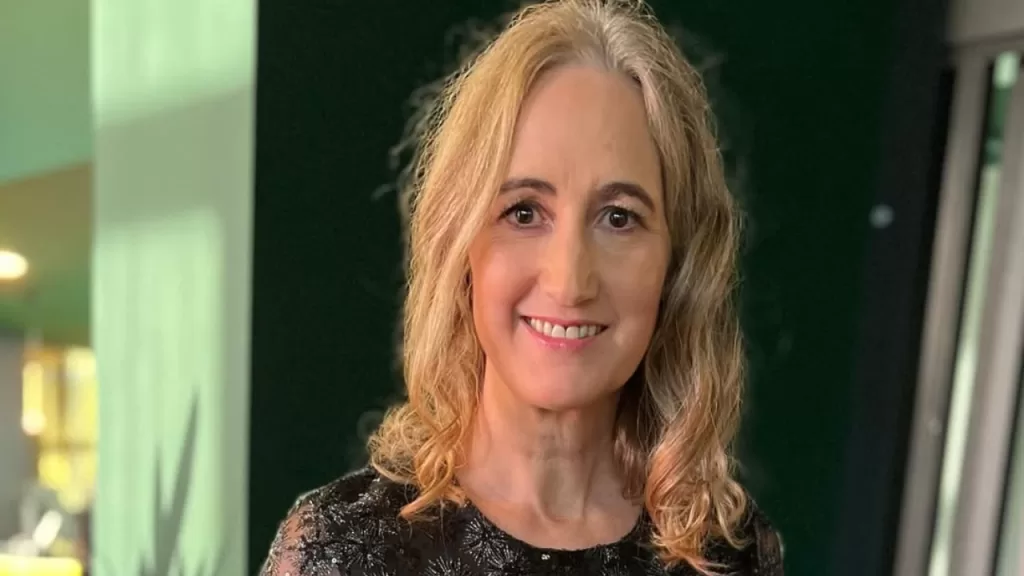 Morre a escritora Sophie Kinsella