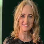 Morre a escritora Sophie Kinsella