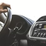 Contran aprova fim da obrigatoriedade de aulas em autoescolas para tirar a carteira de motorista