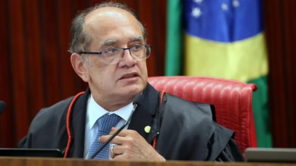 Lei do Impeachment volta ao centro do debate. Rolling Screenn.