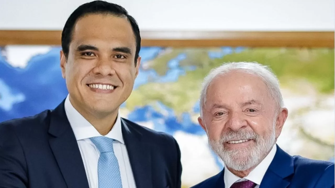 O presidente Lula convida Gustavo Feliciano para assumir o comando do Ministério do Turismo