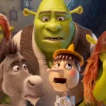 Família do Shrek juntamente com o pinóquio e o burro, juntos assistindo as fots engraçadas do Shrek.