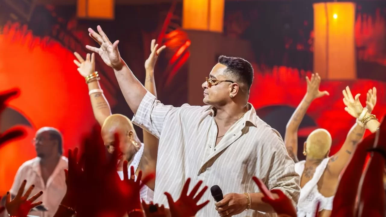 Xanddy Harmonia pasou mal e foi internado em Salvador. Rolling Screenn