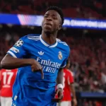 UEFA | Vini Jr. em jogo no Bernabeu
