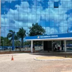 INSS define valor da primeira parcela do 13º salário de 2026. RollingScreenn